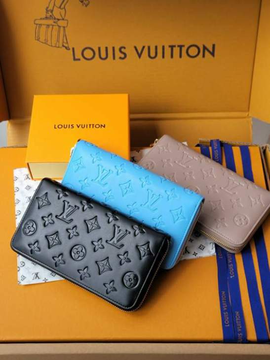 Picture of Louis Vuitton Wallets _SKUfw198285177fw